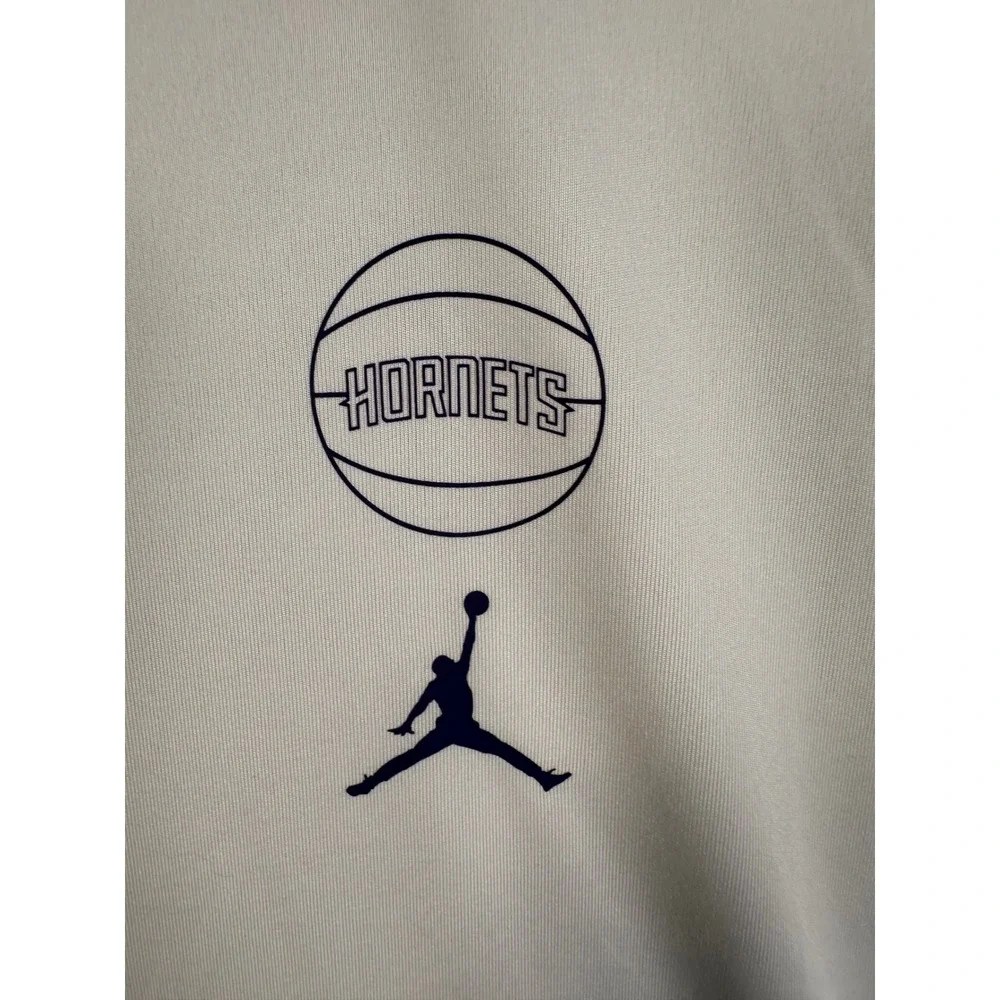 Jordan Charlotte Hornets NBA White Dri-FIT Long Sleeve‎ Shirt XL Tall FD9522-100